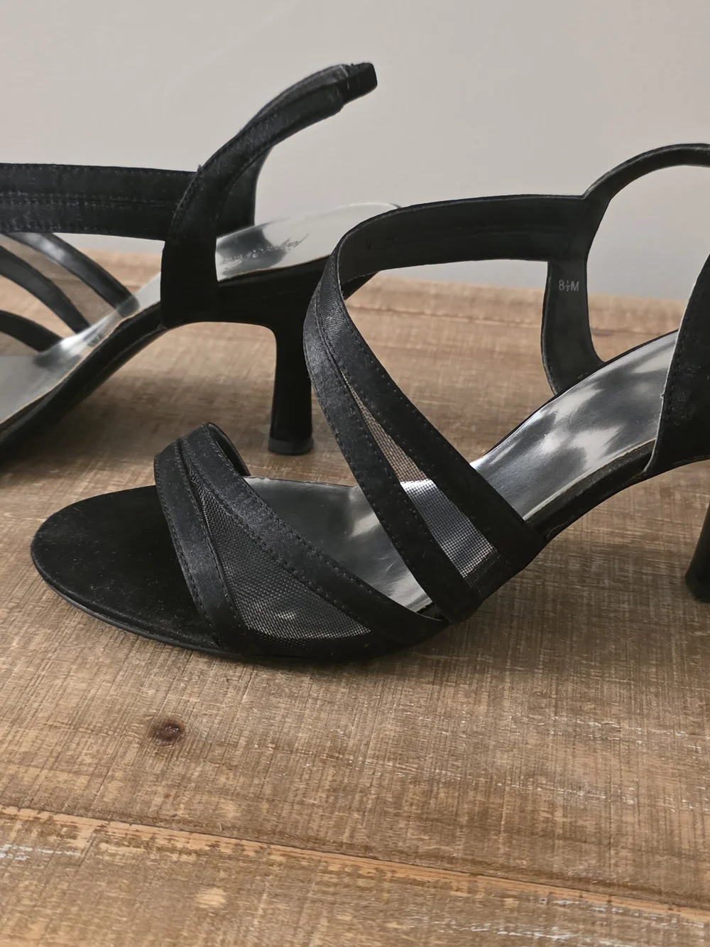 Jacqueline Ferrar Black Slingback Evening Sandals